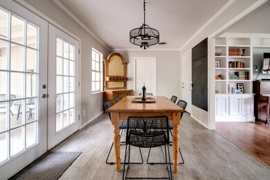 704 Sunset St, Fredericksburg, TX 78624 - photo 5