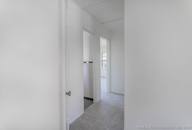919 N Chickasaw Ave, Claremore, OK 74017 - photo 5