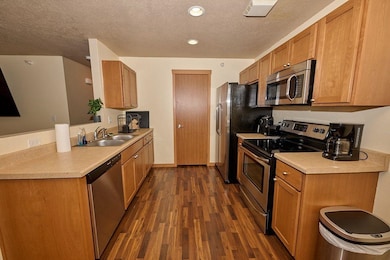 1616 20th Ave NW unit 202, Minot, ND 58703 - photo 5