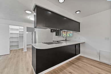 114 E 36th Ave, Kennewick, WA 99337 - photo 5