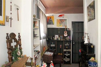 1315 W Arbutus St, Compton, CA 90220 - photo 5