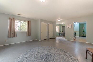 2730 Reservoir Ln, Redding, CA 96002 - photo 4