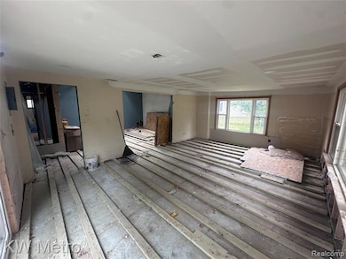 37860 Dardanella St, Livonia, MI 48152 - photo 3