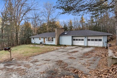 32 Woodward Dr, Milford, NH 03055 - photo 2