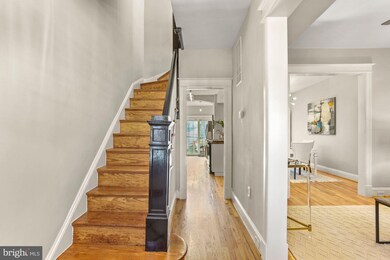 542 Irving St NW, Washington, DC 20010 - photo 4