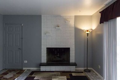 17700 Rosewood Terrace, Country Club Hills, IL 60478 - photo 2