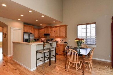 20564 Jacklight Ln, Bend, OR 97702 - photo 6