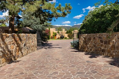 unlisted-address, Santa Fe, NM 87505 - photo 2