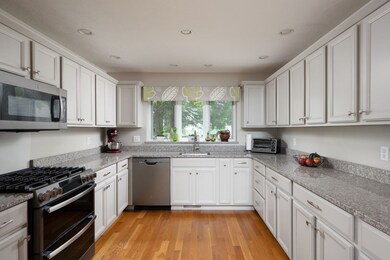 11 Daley Rd, Hingham, MA 02043 - photo 4