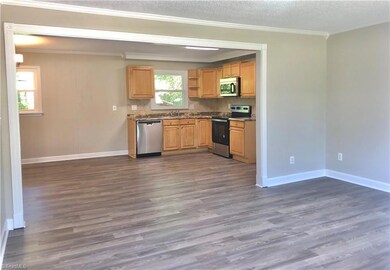 1806 Cleon St, Asheboro, NC 27205 - photo 4