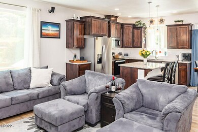 3334 SE 34th Ct, Lincoln City, OR 97367 - photo 5