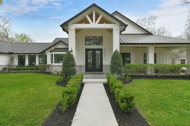 2302 Pine Dr, Friendswood, TX 77546 - photo 4