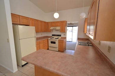 201 N Schrader Ln, Tucson, AZ 85748 - photo 2