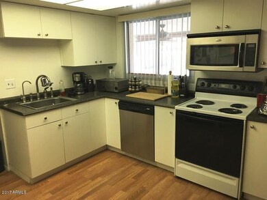 4512 S Forest Ave, Tempe, AZ 85282 - photo 6