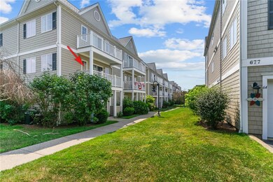 683 Metacom Ave unit 81, Bristol, RI 02809 - photo 5