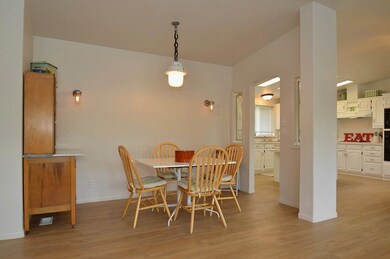 400711 Highway 20, Cusick, WA 99119 - photo 5