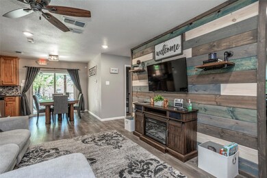 1800 Arkansas St, Gainesville, TX 76240 - photo 5