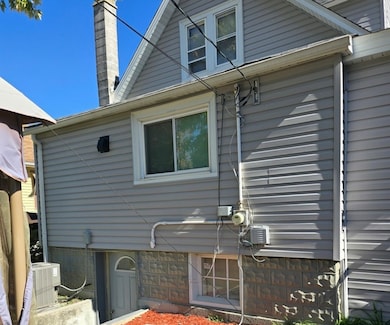 unlisted-address, Maywood, IL 60153 - photo 2