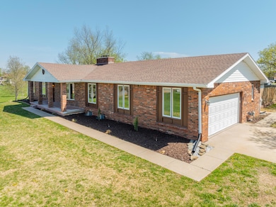 993 Bates Dr, Nixa, MO 65714 - photo 4