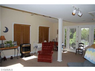 Den/Family/Great Room