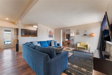 1615 Palora Ave, Las Vegas, NV 89169 - photo 5