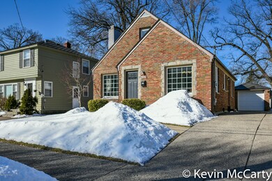 1Front Exterior-9