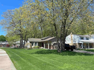 51901 D W Seaton Dr, Chesterfield, MI 48047 - photo 2