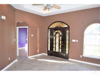 2813 Callalily Dr, Donna, TX 78537 - photo 2