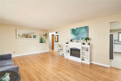 2751 Norma St, Cuyahoga Falls, OH 44223 - photo 2