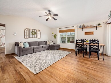 006 1390 Wild Oats Dr Columbu