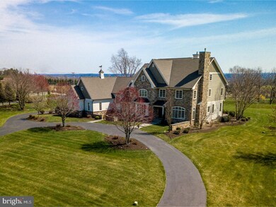 1588 Broadview Ln, Norristown, PA 19403 - photo 2