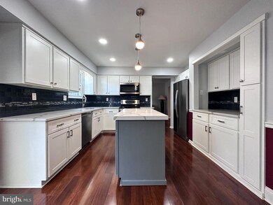 25 Annamarie Dr, Morrisville, PA 19067 - photo 7