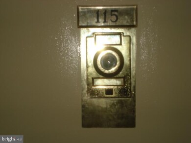 Radnor House unit 115, Bryn Mawr, PA 19010 - photo 4