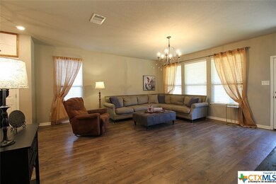 1126 Ewell Ct, Copperas Cove, TX 76522 - photo 4