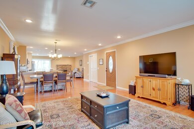 317-waters-edge-drive-6