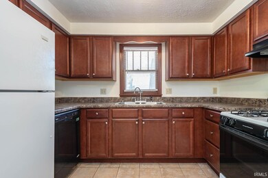 709 E Grimes Ln, Bloomington, IN 47401 - photo 6