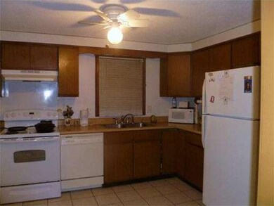 25 Allen Park Rd, Springfield, MA 01118 - photo 4