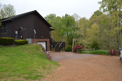 Beautiful Country Setting. 