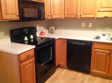 5448 Wesliegh Run Dr, Columbus, OH 43228 - photo 4