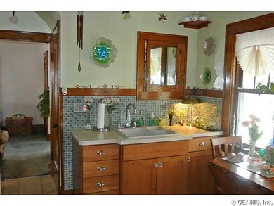 Kitchen. Nicely appointed with tile and oak cabine