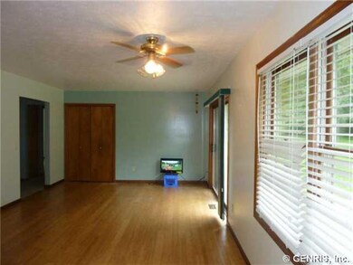 Family Room 17 10