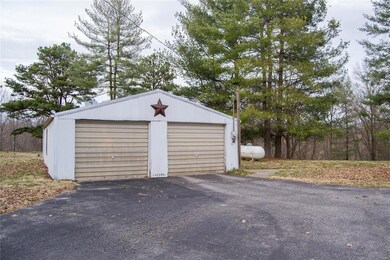 731 Shady Ln, Freeburg, IL 62243 - photo 4