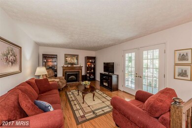 8 Topwood Ct, Parkville, MD 21234 - photo 5