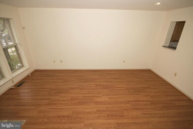 9804 Sherwood Farm Rd, Owings Mills, MD 21117 - photo 6