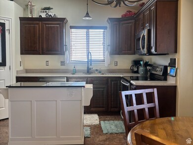 1855 E Boulder St, Eagle Mountain, UT 84005 - photo 5