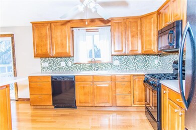 6 Frank Ct, Warren, RI 02885 - photo 7