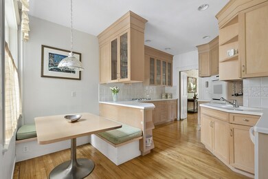 134 Sewall Ave unit 2, Brookline, MA 02446 - photo 4