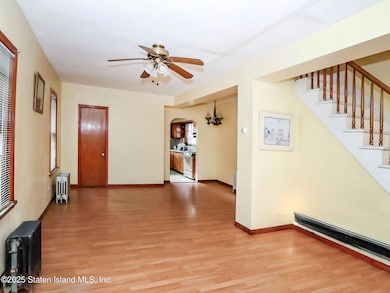 38 Laforge Ave, Staten Island, NY 10302 - photo 6