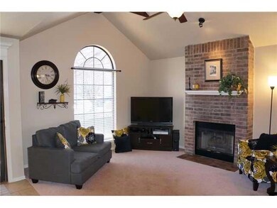 Living Room. 16 8