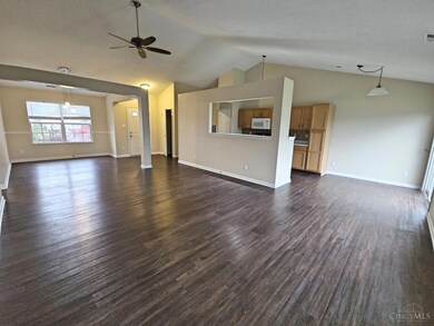 8676 Sweetbriar Ct, Franklin, OH 45005 - photo 4